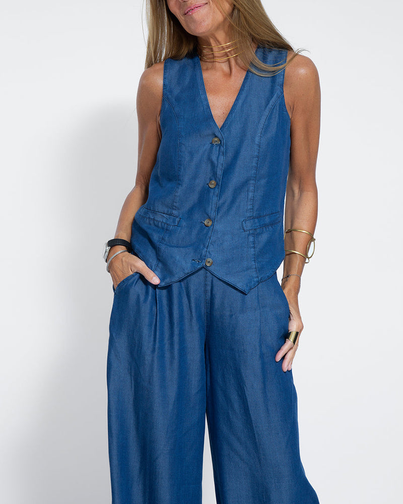Lila - Flowing Wide-Leg Pants & Sleeveless Vest